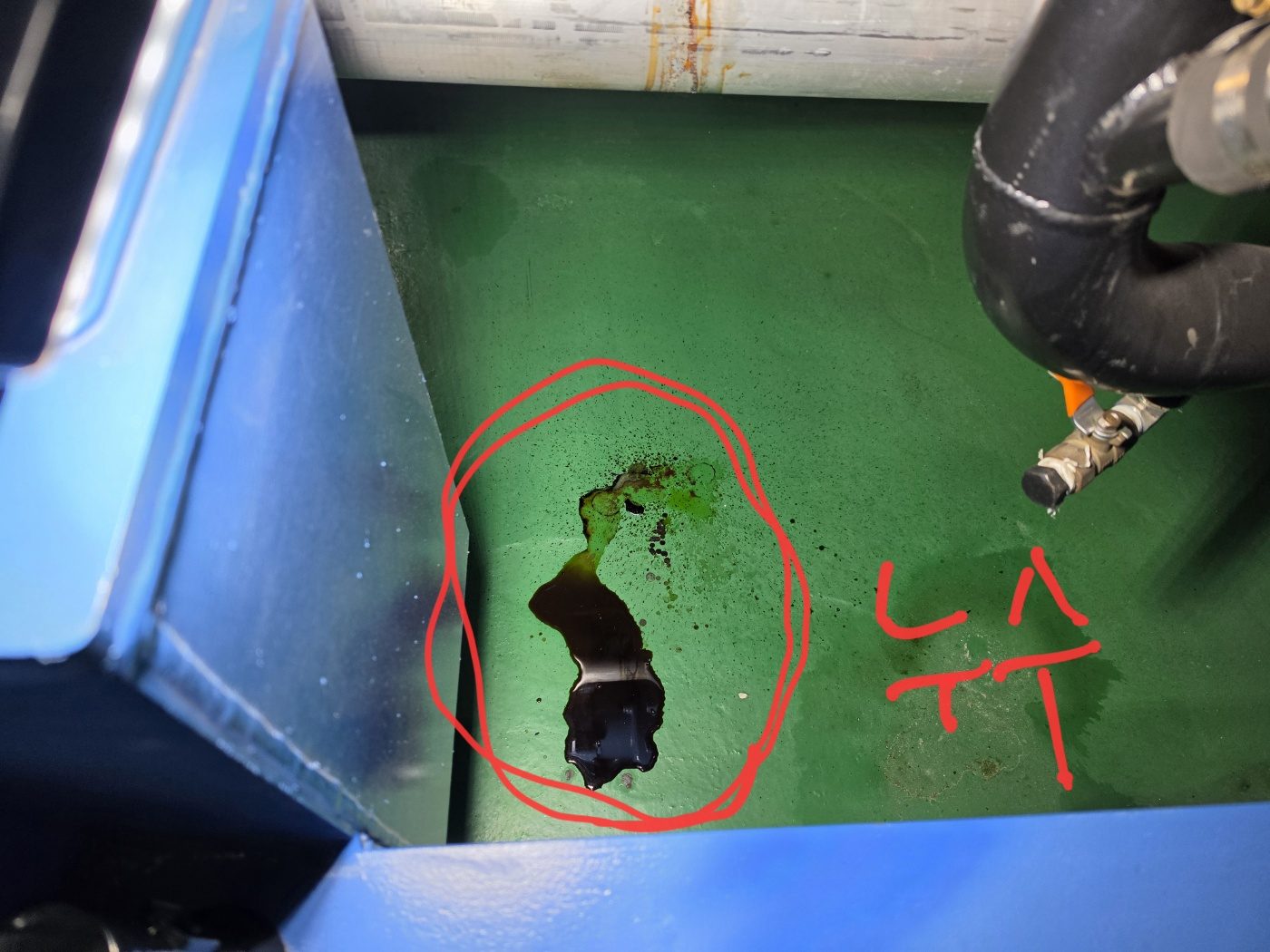 의정부 민락동 민락2지구 아파트 전기실 비상발전기 오일 누유 점검 – 전기안전공사 정기검사 대비 현장 사진 4