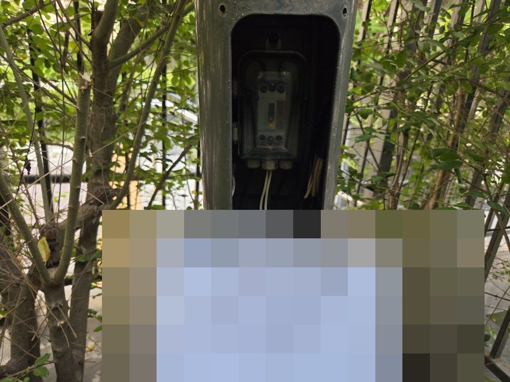 양주 단지 가로등 안 켜짐·차단기 반복 트립 – 기둥 내부 차단기 교체